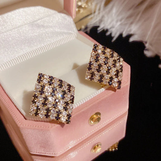 Elegant Crystal-Studded Diamond Shape Earrings – Sparkling Statement Jewellery