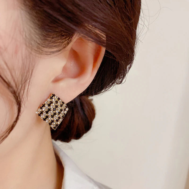 Elegant Crystal-Studded Diamond Shape Earrings – Sparkling Statement Jewellery