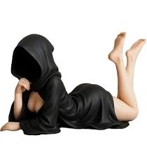 Artistic Hooded Lady PVC Figurine β Reclining Pose Collectible (11.5 cm, Multicolor)