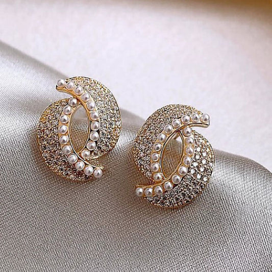 Luxury Pearl & Crystal Stud Earrings