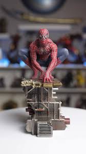 π·οΈ PVC Spider Hero Figure β Classic Crouching Pose (18cm)