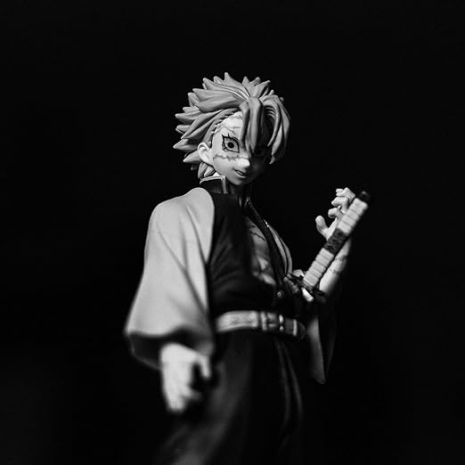 Demon Slayer Sanemi Shinazugawa Action Figure | Anime Collectible Figurine (15 cm)