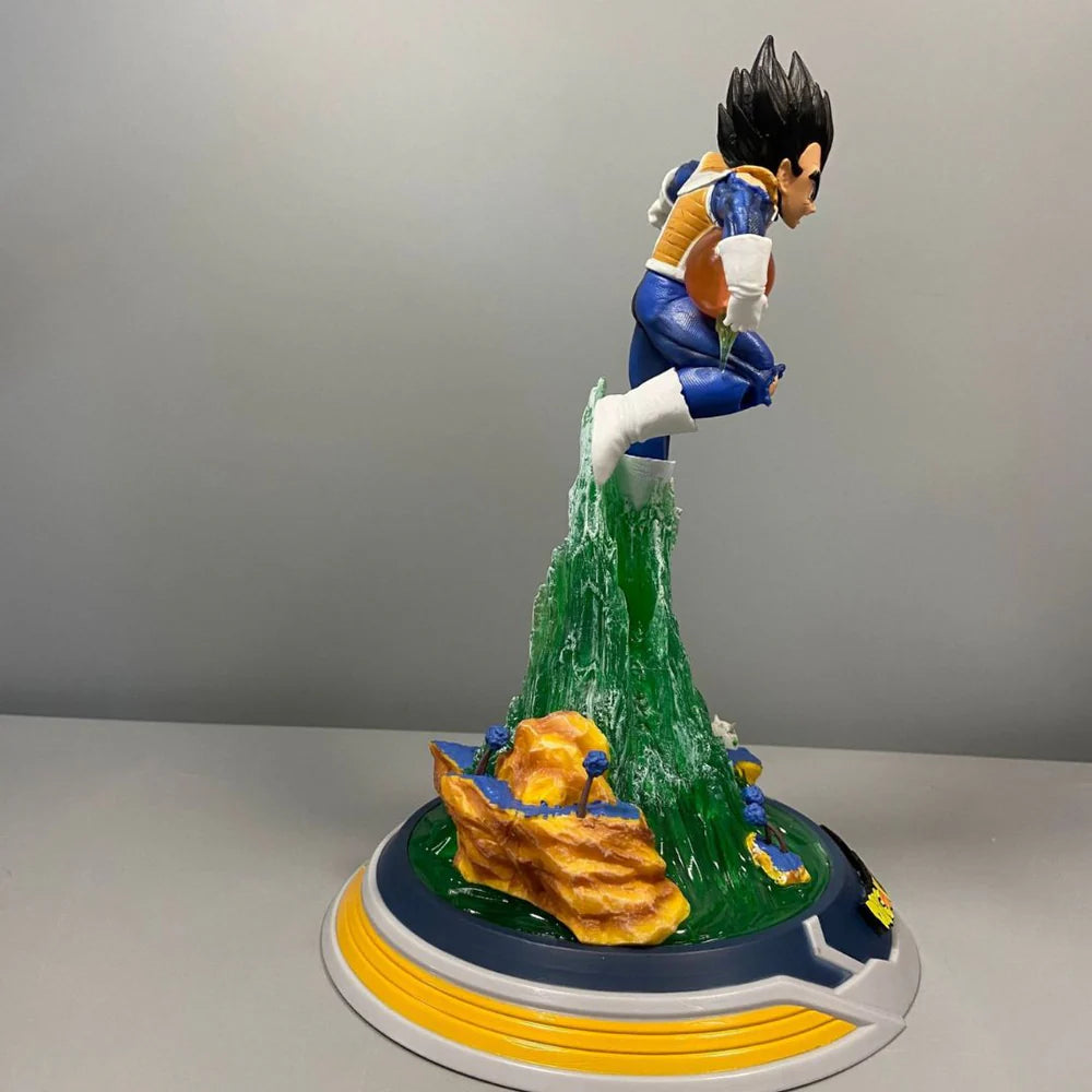 Dragon Ball Z Vegeta PVC Action Figure | Saiyan Armor Collectible Model Statue | 25cm Anime Display Figurine