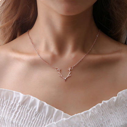 Gold-Tone Antler Pendant Necklace – Woodland Charm