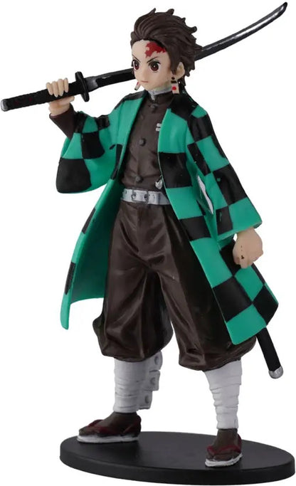 Demon Slayer – Tanjiro Kamado Standing Action Figure (15 cm)