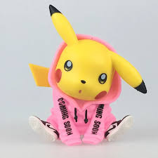 Cute Anime-Inspired Collectible Figurine – Yellow Character in Pink Hoodie (PVC, 12 cm) | Decorative Model Toy
