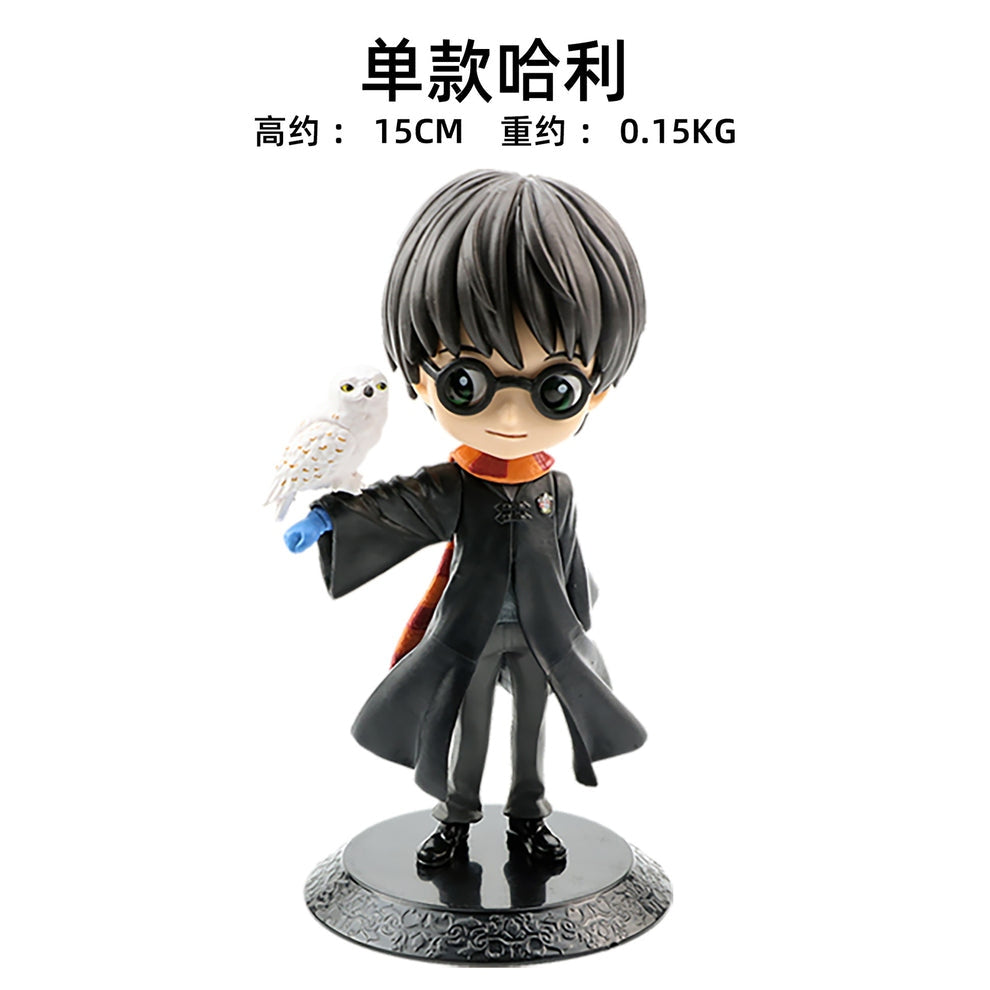 Harry Potter Q Posket Figure with Hedwig – 15 cm